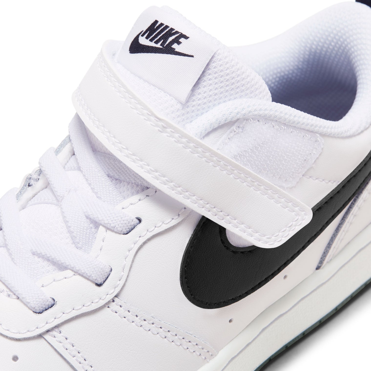 NIKE COURT BOROUGHT LOW 2 ZAPATOS PARA NIÑOS