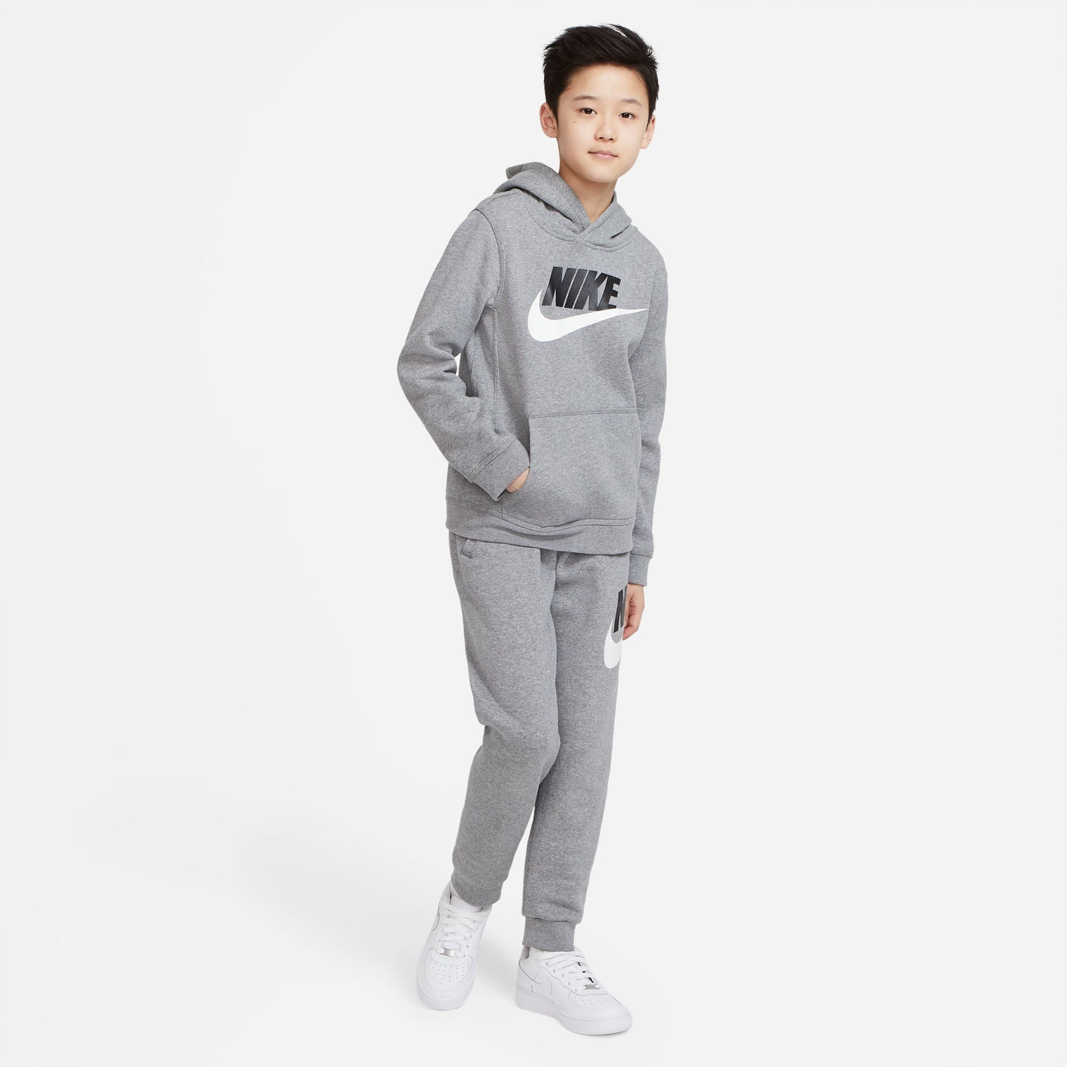 NIKE CLUB FLEECE HODDIE PARA NIÑO