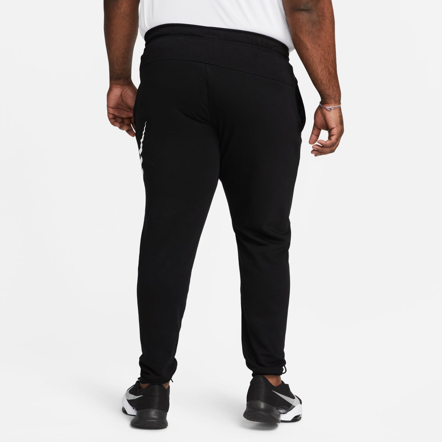 NIKE DRI-FIT DRY GRAPHIC JOGGER PARA HOMBRE