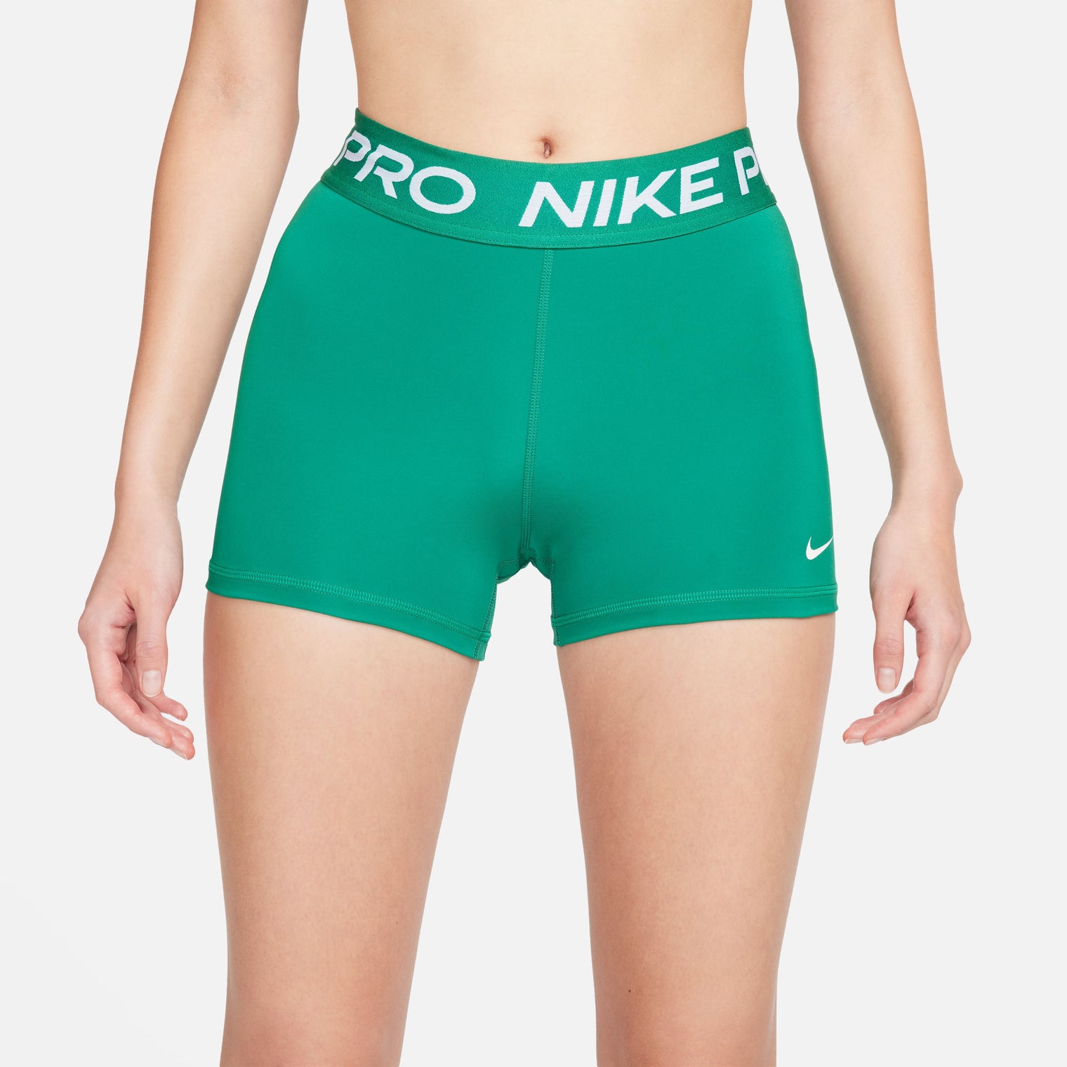NIKE PRO GRAPHIC 3"SHORT TIRO MEDIO PARA MUJER