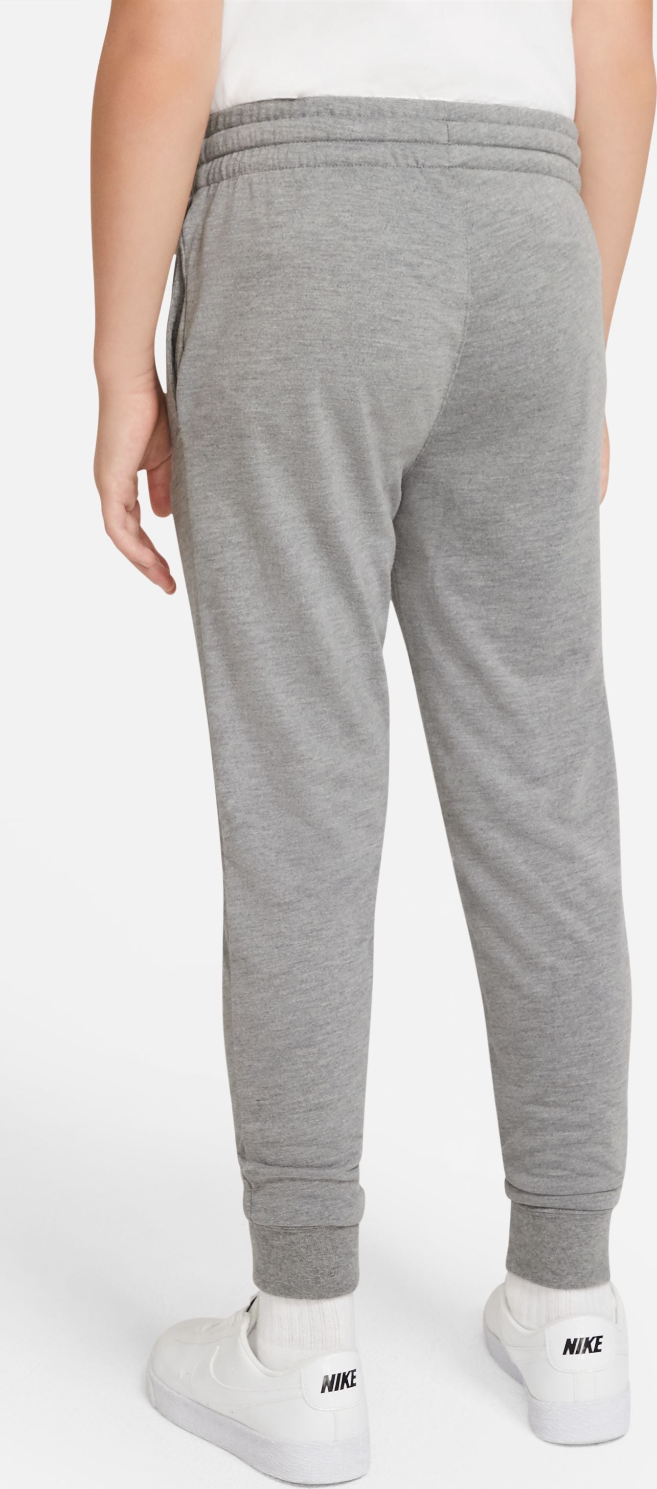 NIKE ESSENTIALS JOGGER PARA NIÑOS