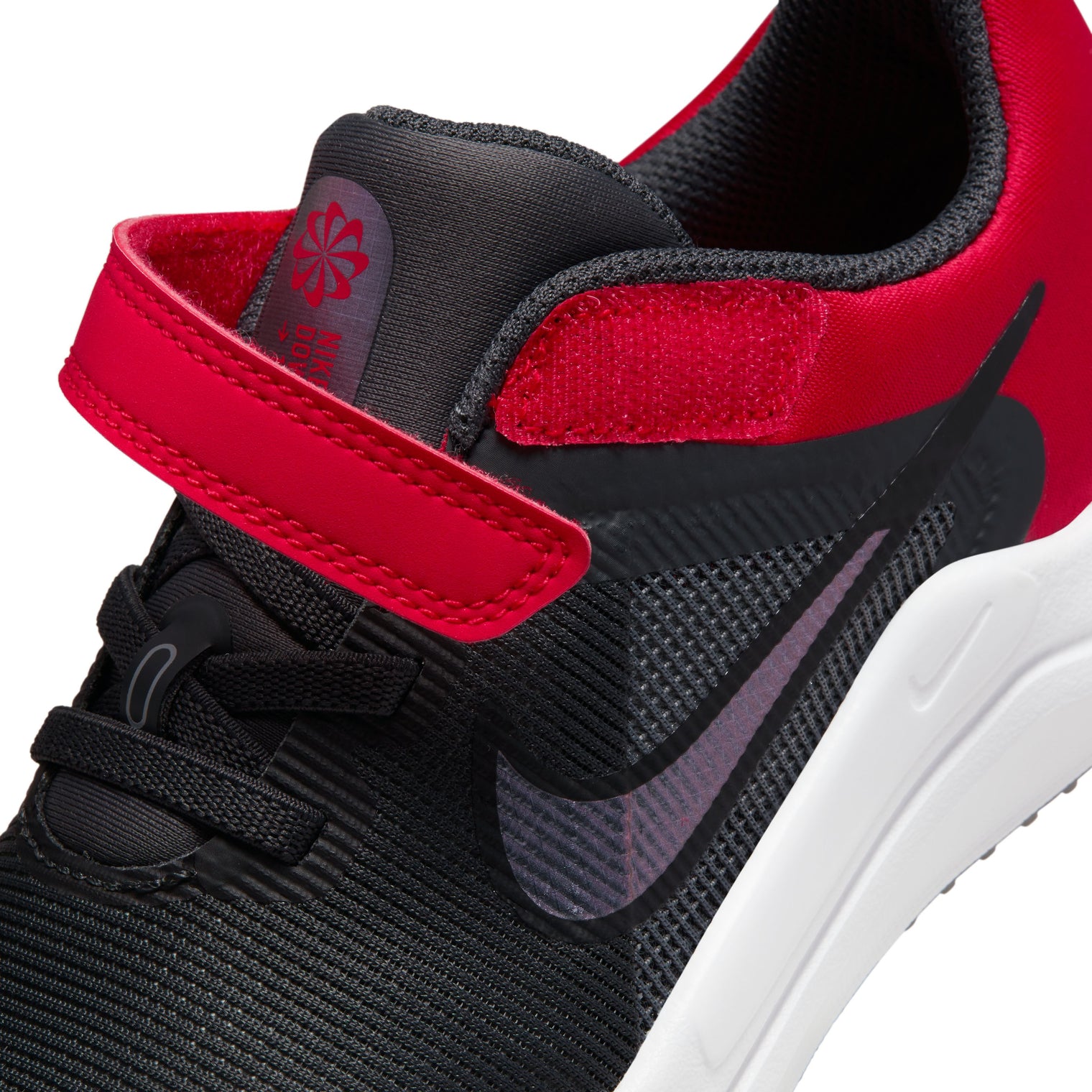 NIKE DOWNSHIFTER 12 ZAPATOS PARA NIÑOS