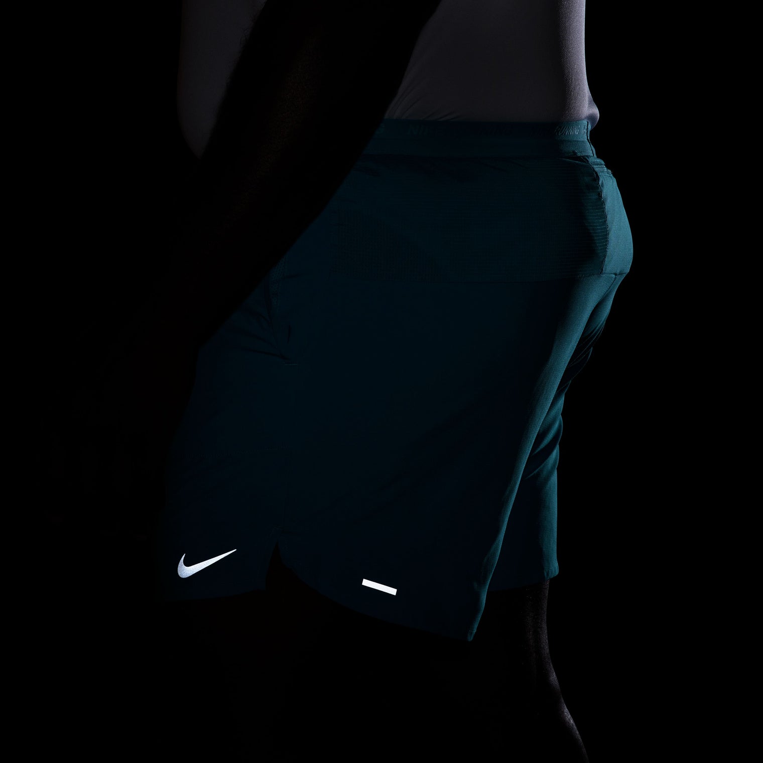 NIKE DRI-FIT STRIDE 7IN BF SHORT