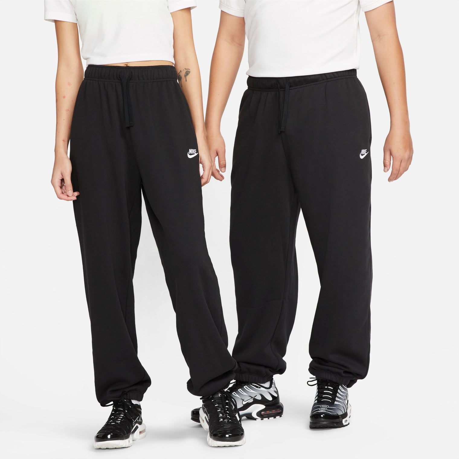 NIKE SPORTWEAR CLUB FLEECE JOGGER PARA MUJER