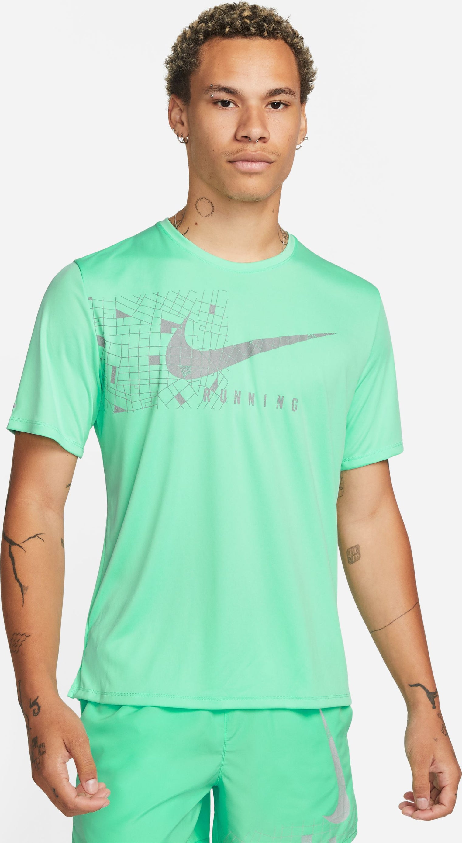 NIKE DRI-FIT UV MILER RUN DIVISION CAMISETA PARA HOMBRE
