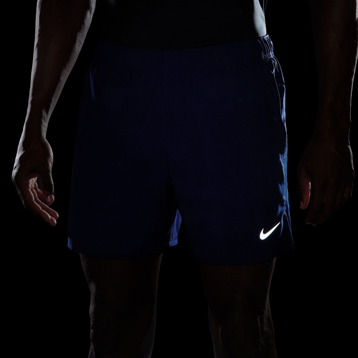 Nike M Nk Df Challenger 5Bf Short Pantaloneta azul