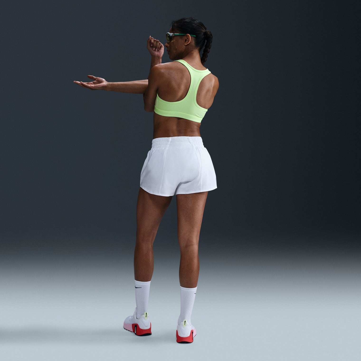 Nike Swoosh Medium Support Bra deportivo con almohadillas para mujer