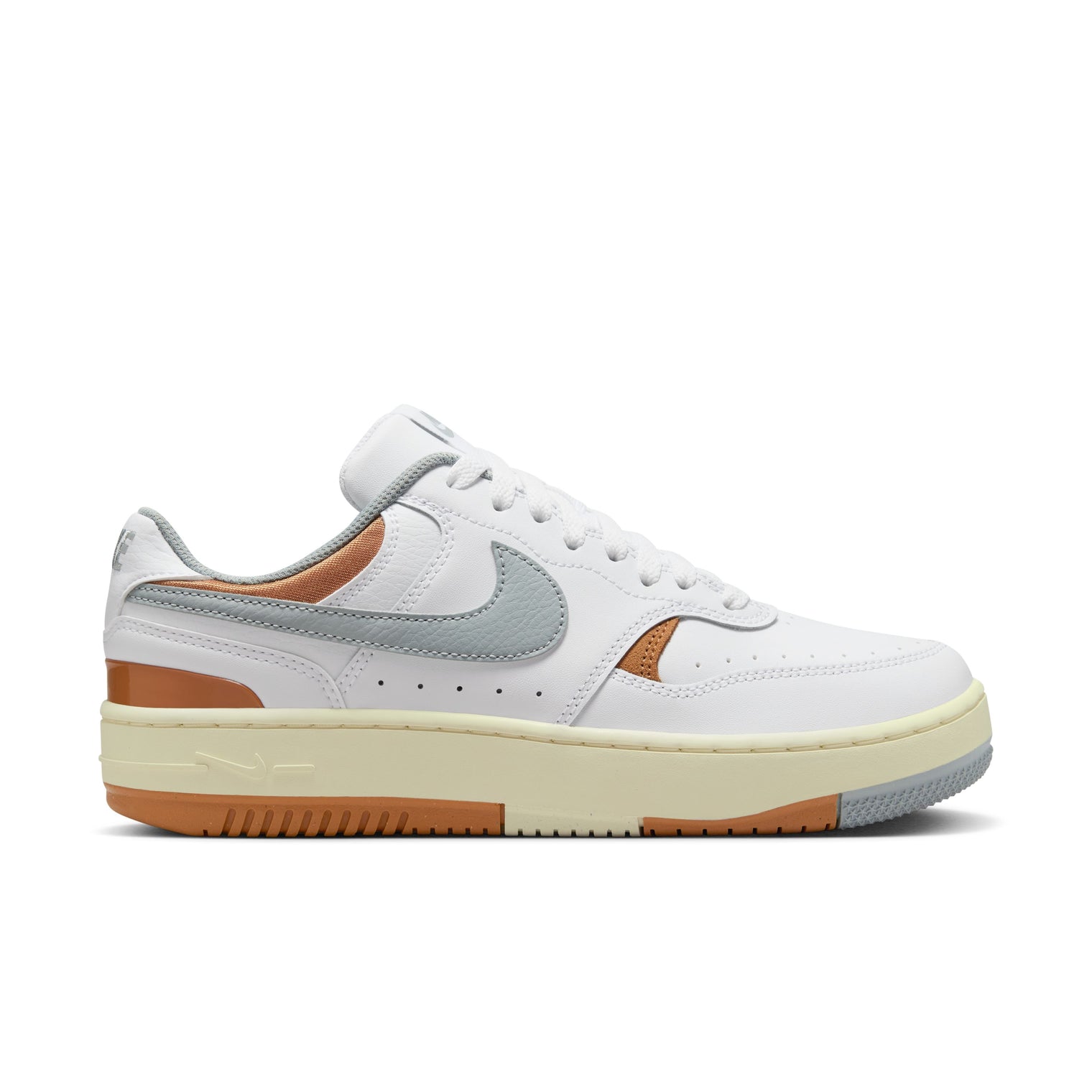 Nike Gamma Force Women