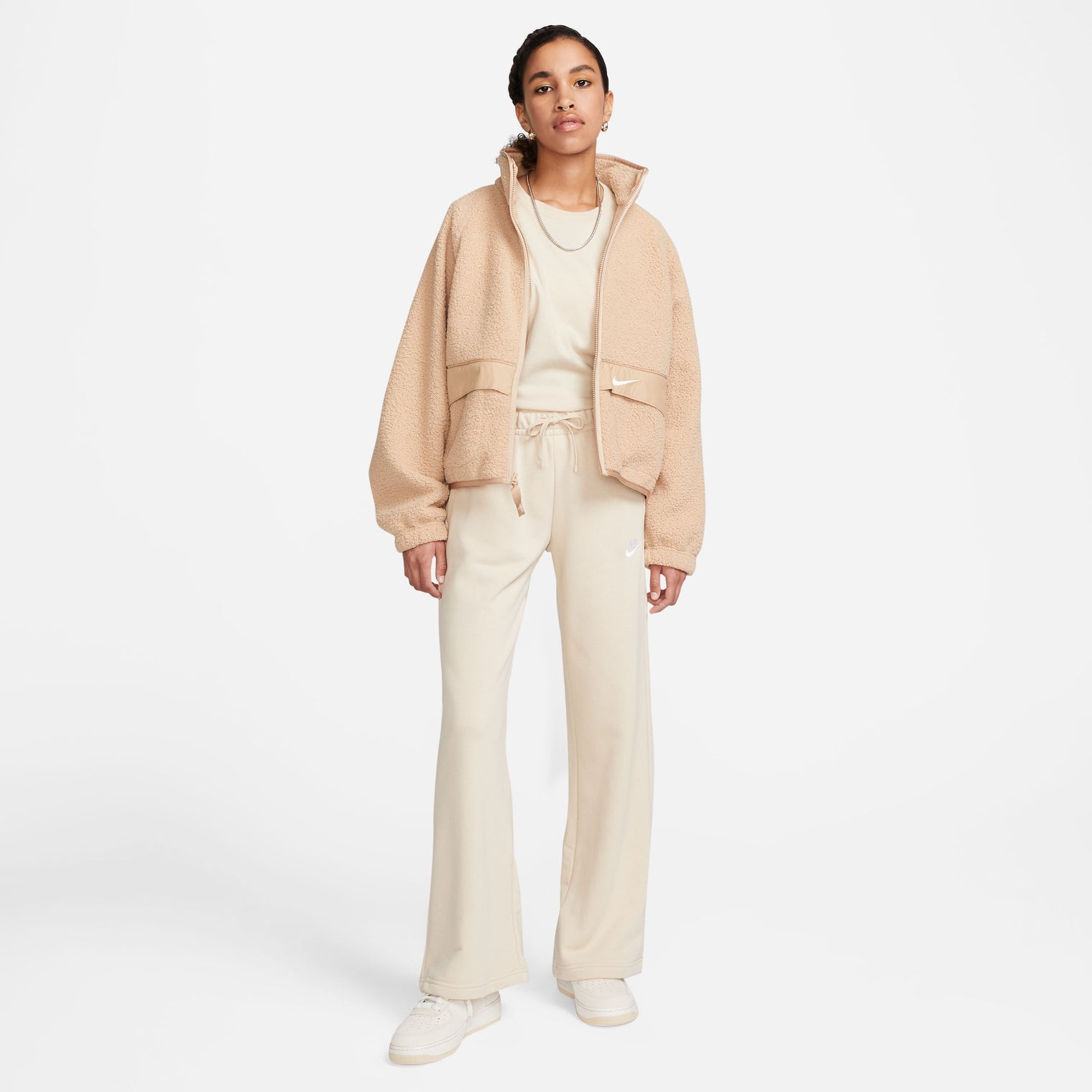 NIKE SPORTWEAR CLUB FLEECE PANTALÓN BOTA ANCHA PARA MUJER