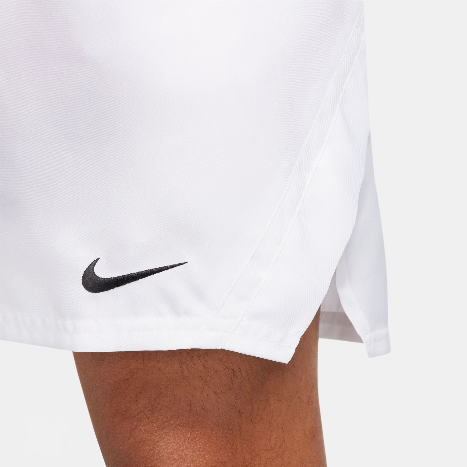 MEN NIKE VICTORY SHORT 7IN