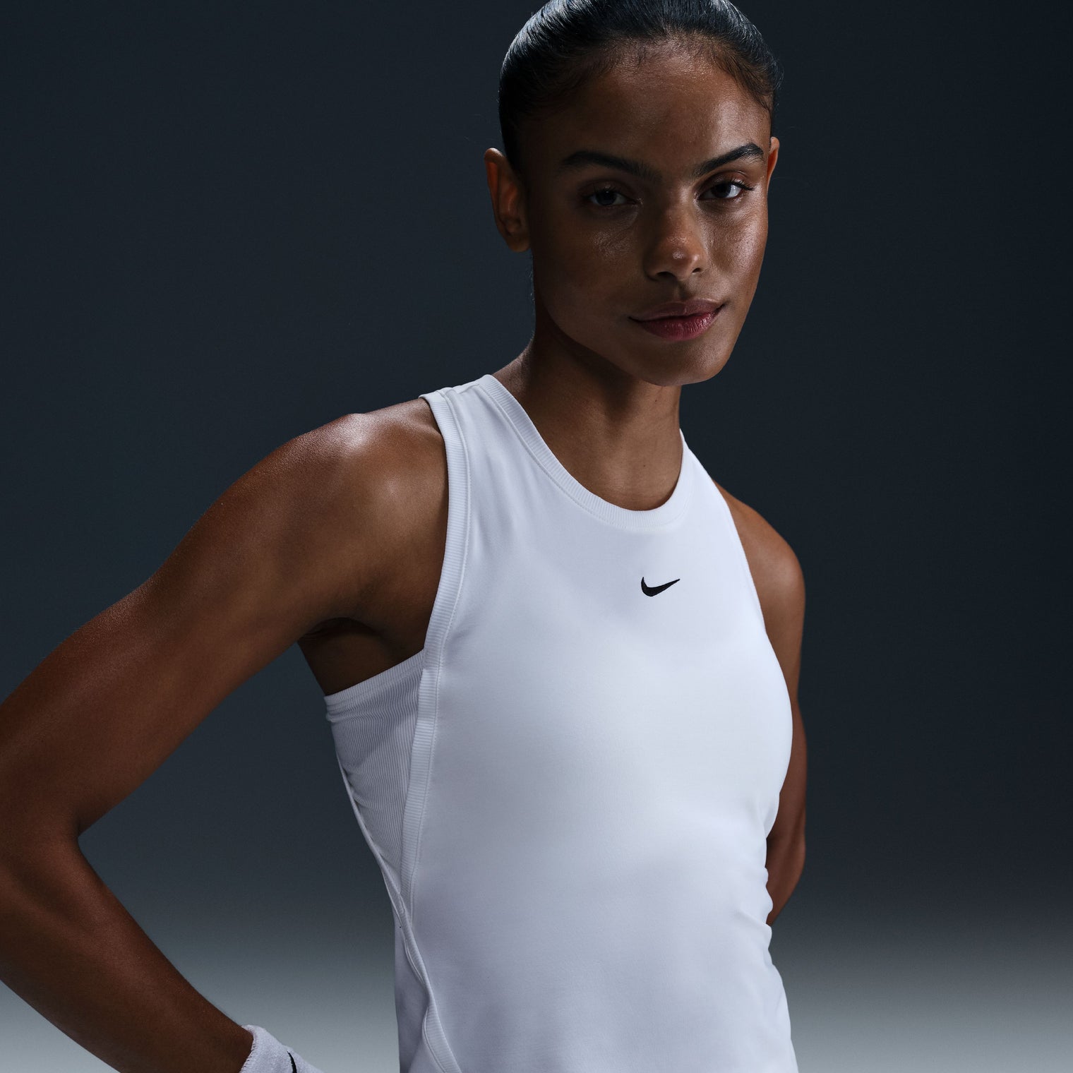 Nike W Nk Df Vctry Tank Camiseta Manga Sisa blanco de mujer para tenis