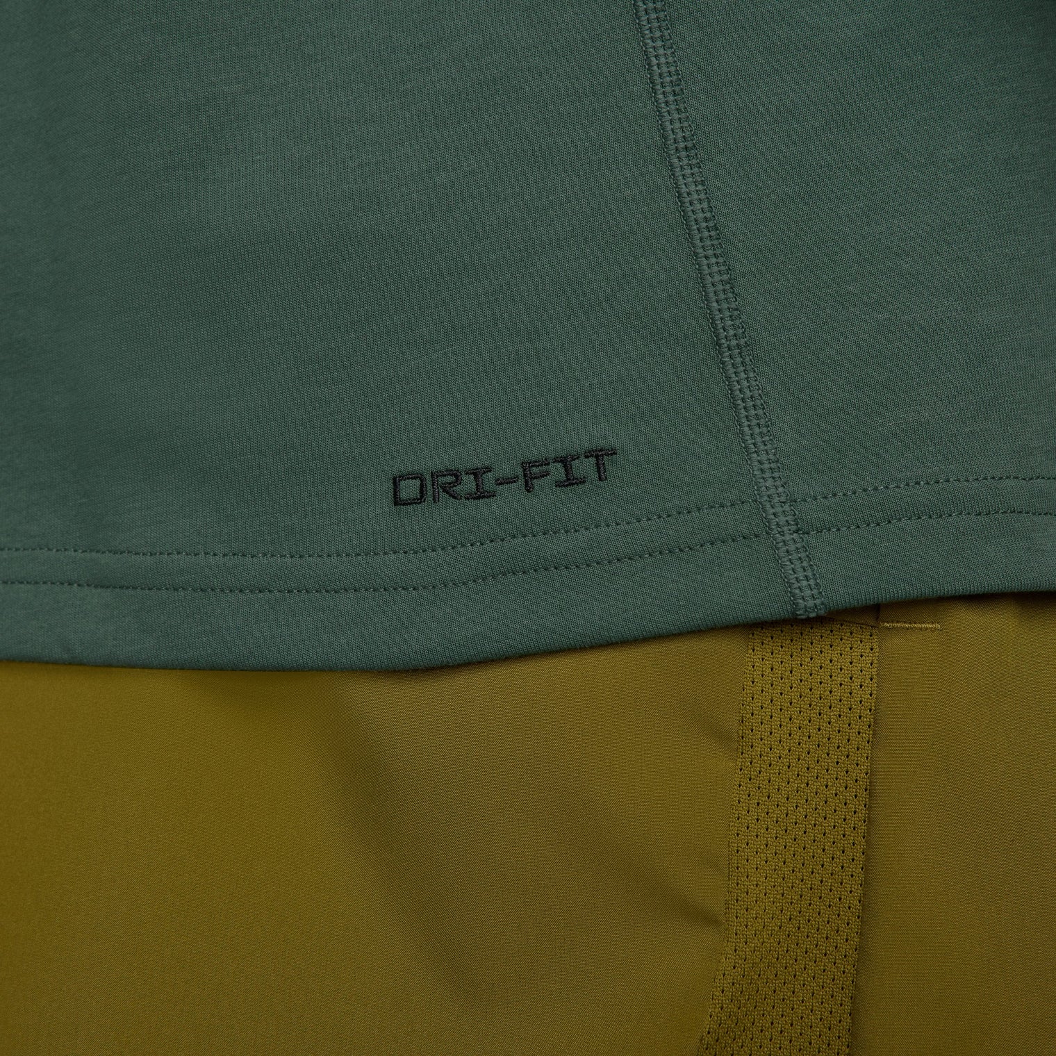 NIKE PRIMARY STUDIO ´72 CAMISETA PARA HOMBRE