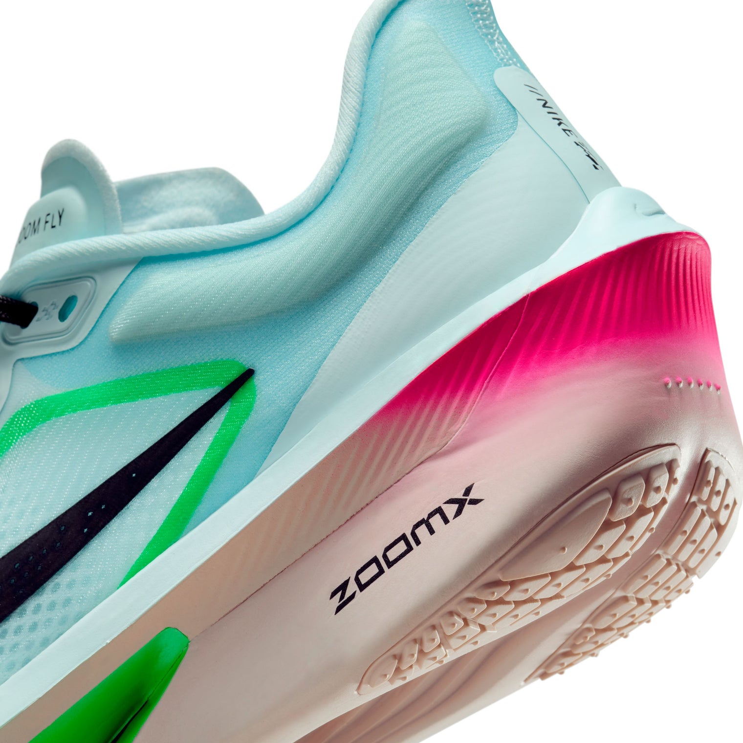 W ZOOM FLY 6