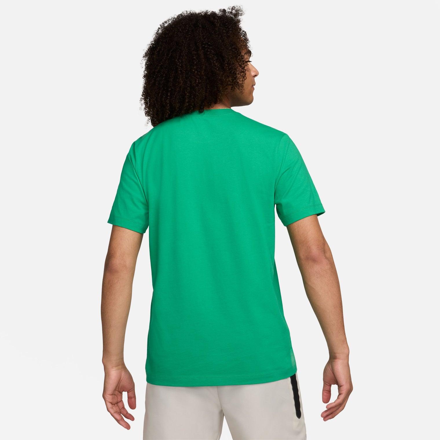 NIKE SPORTWEAR CAMISETA PARA HOMBRE