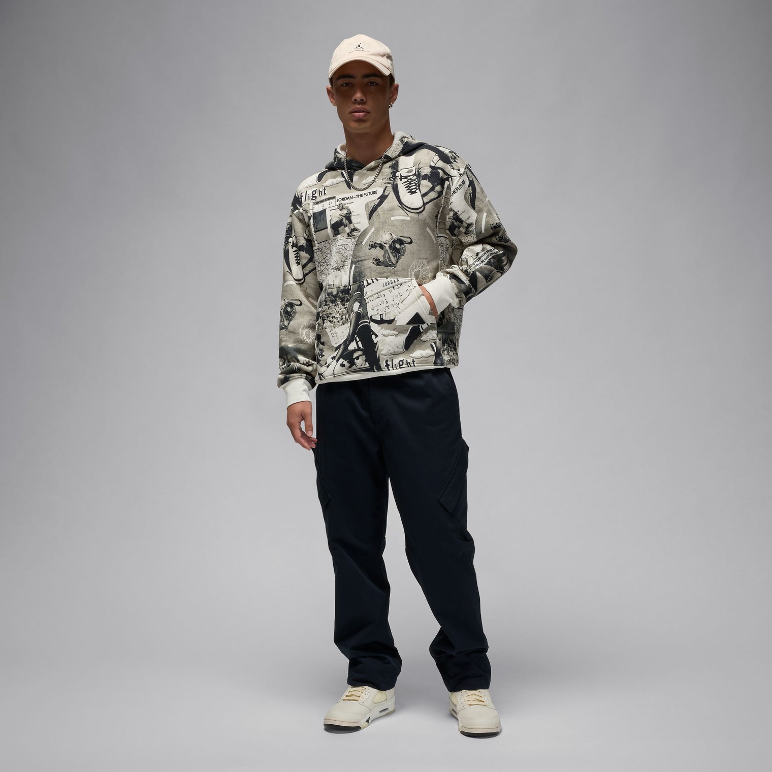 JORDAN BROOKLYN FLEECE HOODIE CON CAPUCHA ESTAMPADO