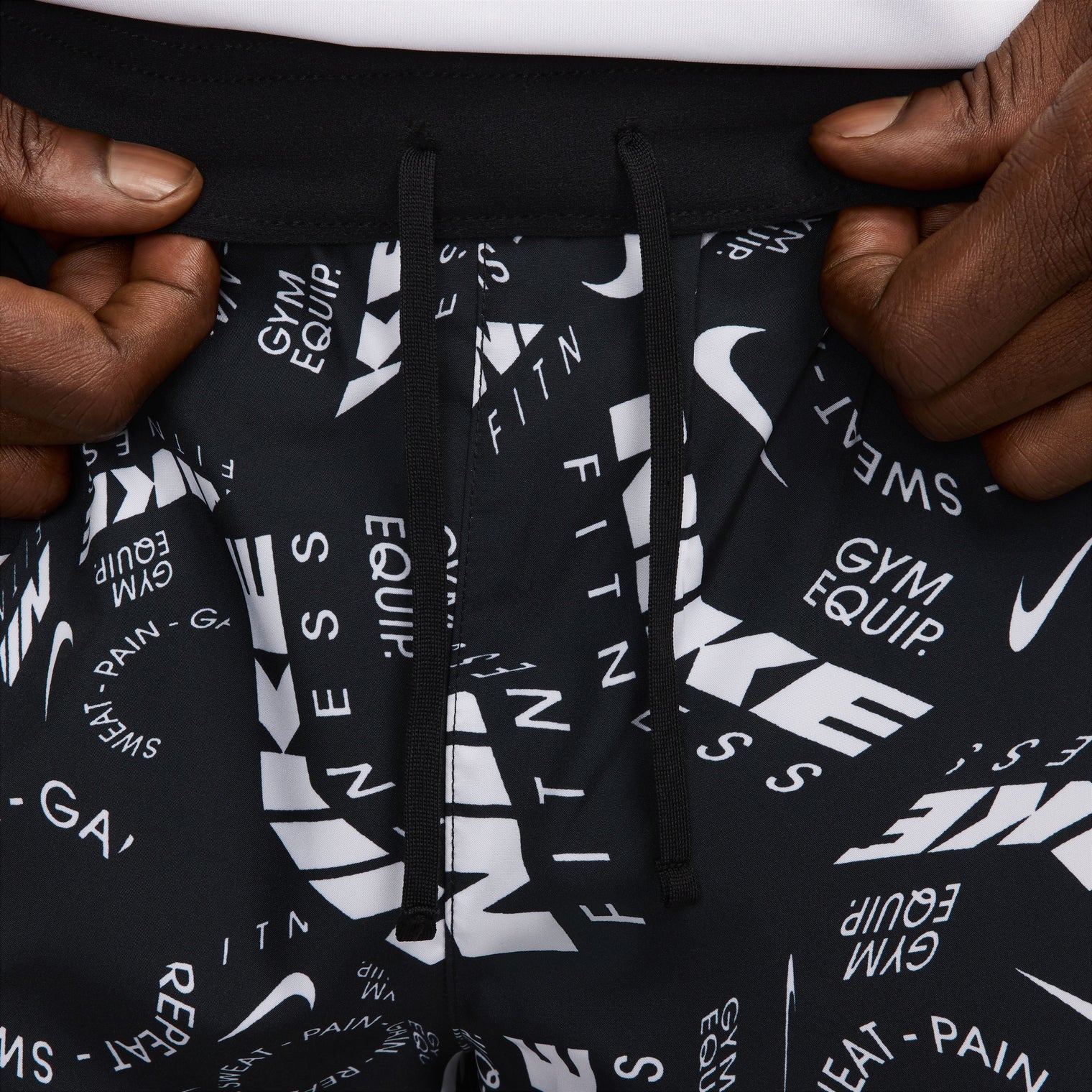 NIKE DRI-FIT CHALLENGER AOP 7IN DE HOMBRE