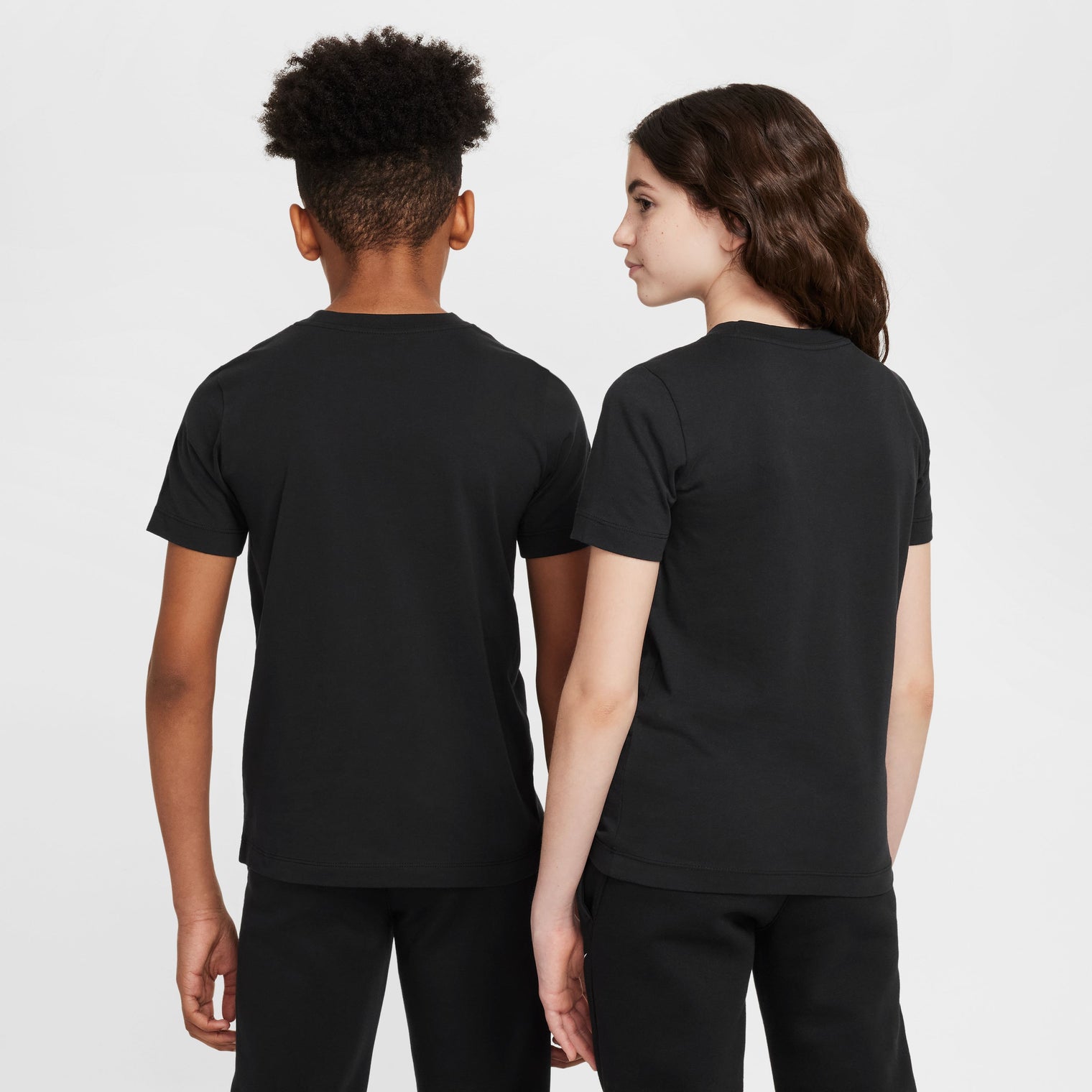 CAMISETA NIKE KIDS BOXY FUTURA