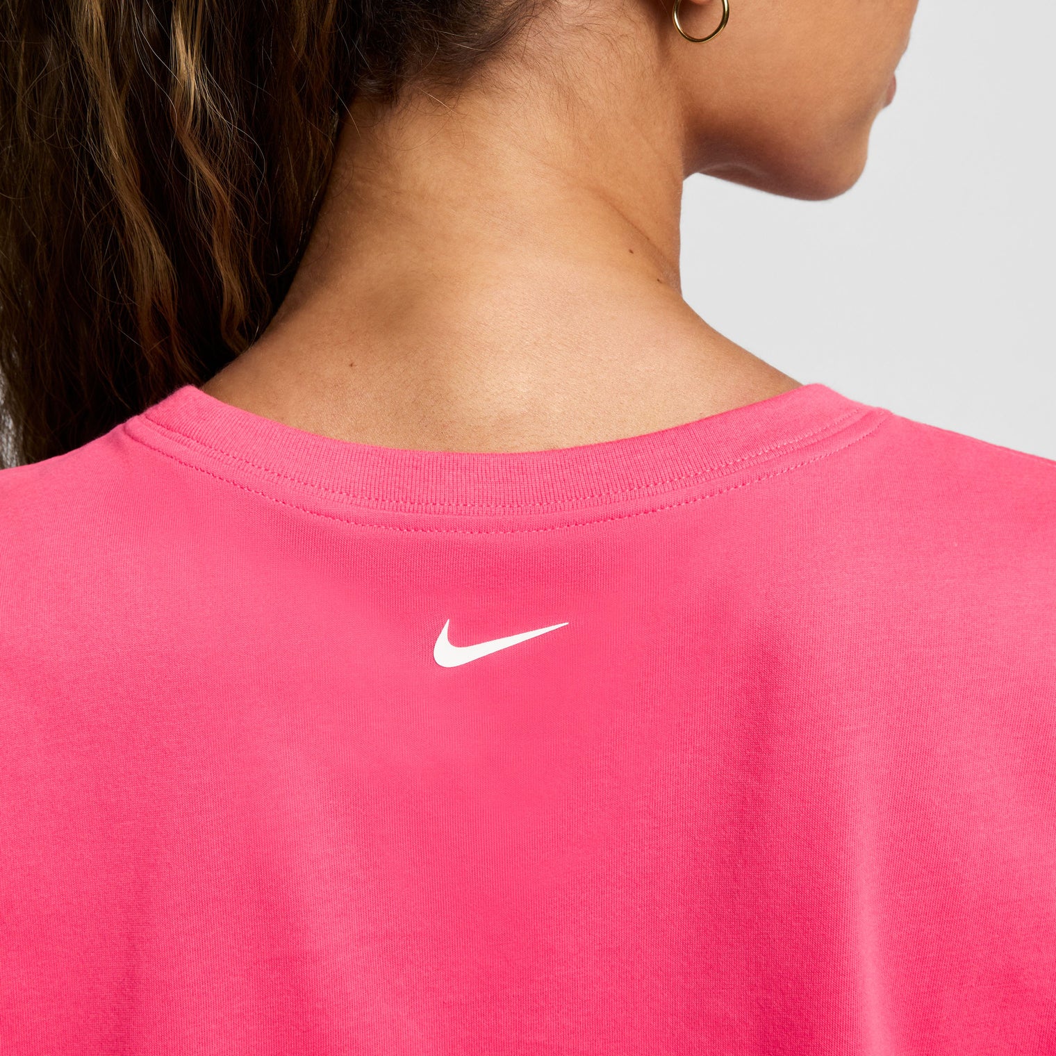 WOMEN SHORT SLEEVE T-SHIRT-W NK PRO SS CRP TEE FA24