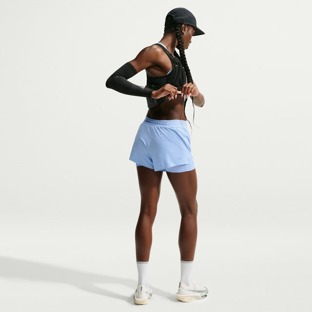 Nike Swift Shorts de correr Dri-FIT de tiro medio 2 en 1 para mujer