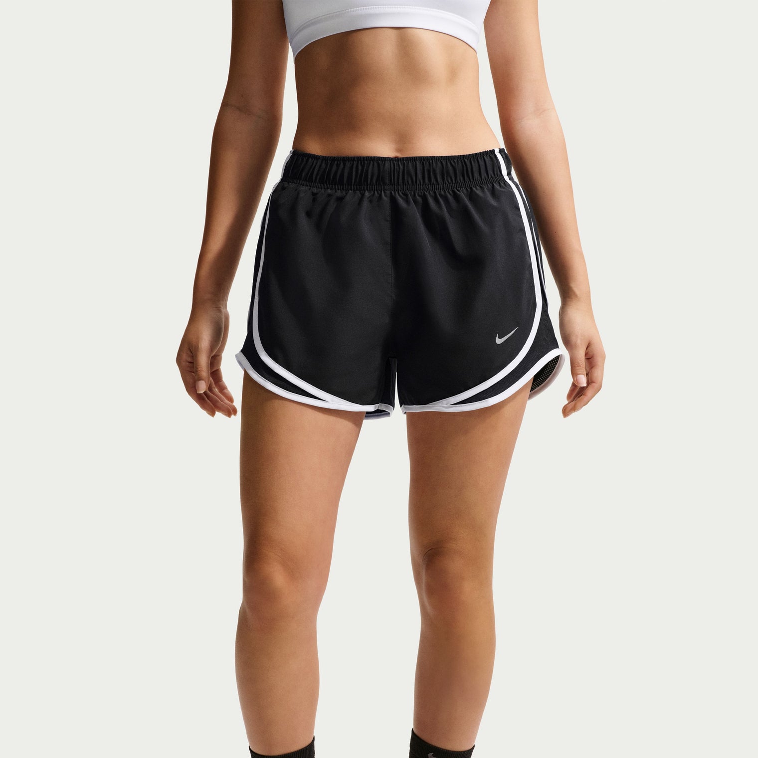 Nike Tempo Pantalones cortos de running Dri-FIT de talle medio con forro interior para mujer