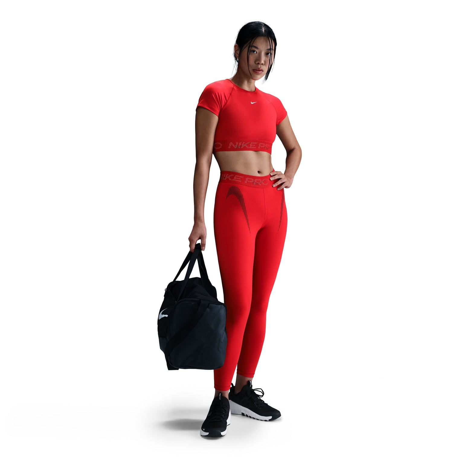 NIKE PRO DRI-FIT SHORT SLEEVE CROP TOP GFX