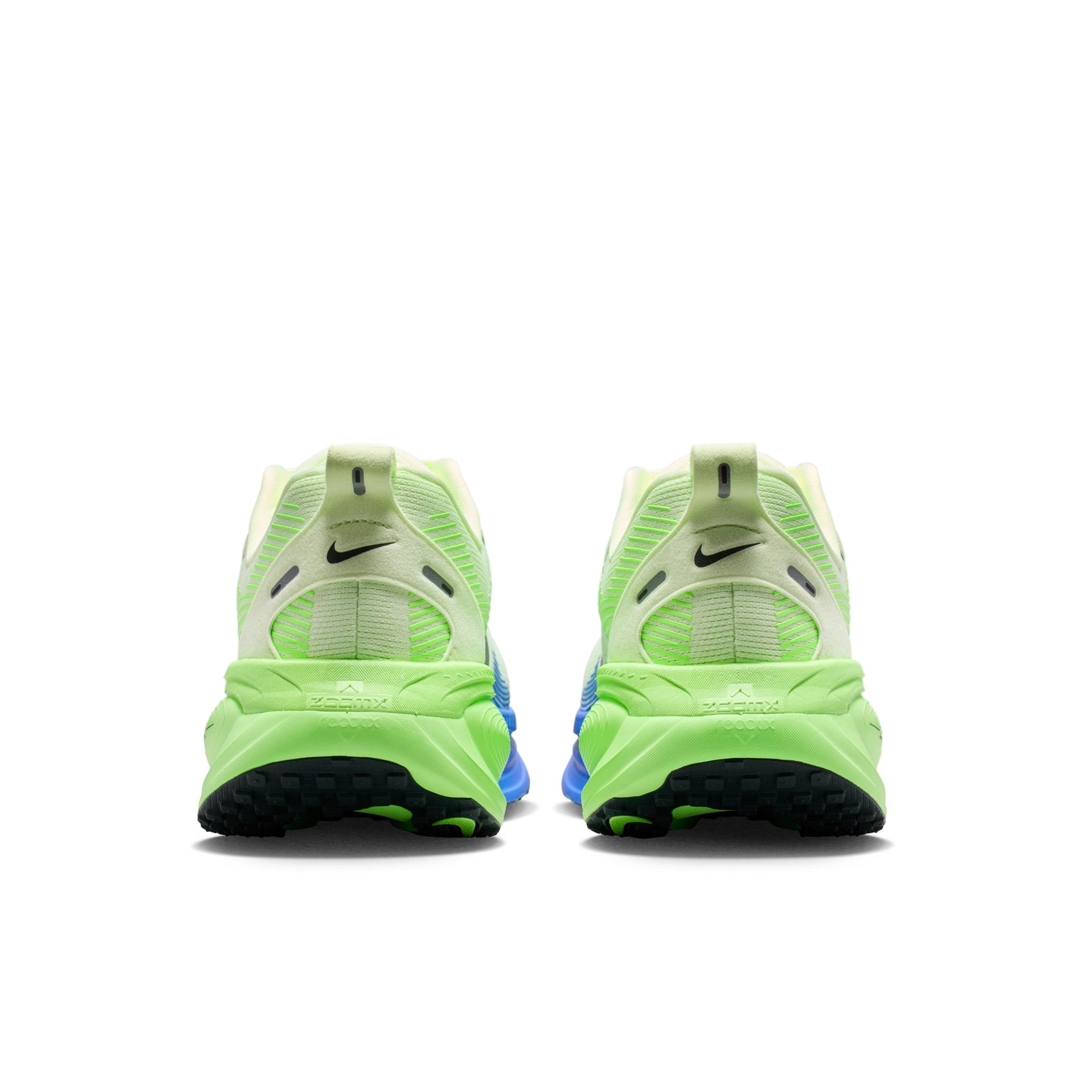 NIKE VOMERO 18