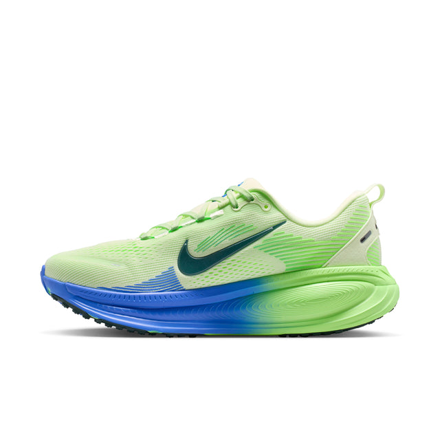 NIKE VOMERO 18