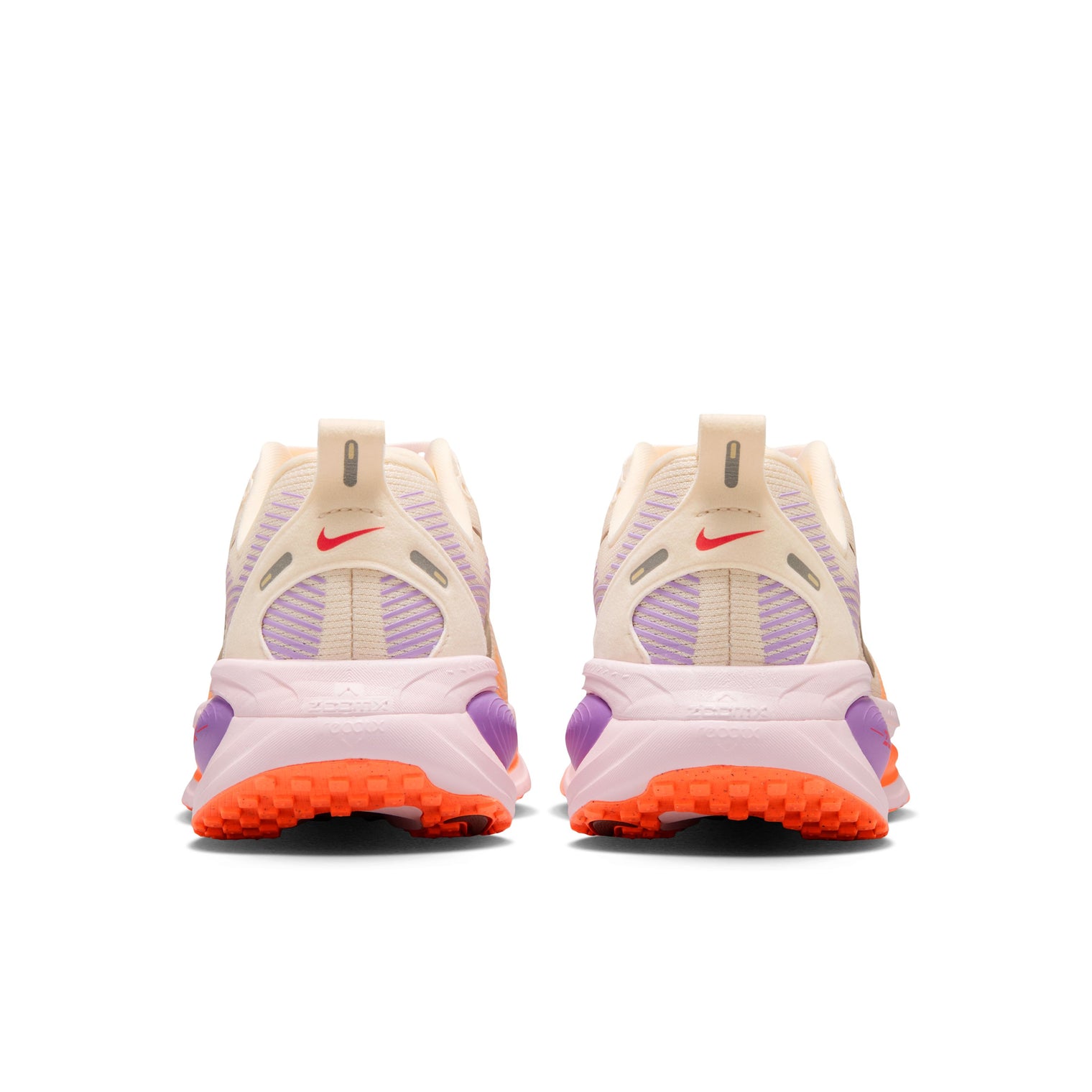WOMEN NIKE VOMERO 18