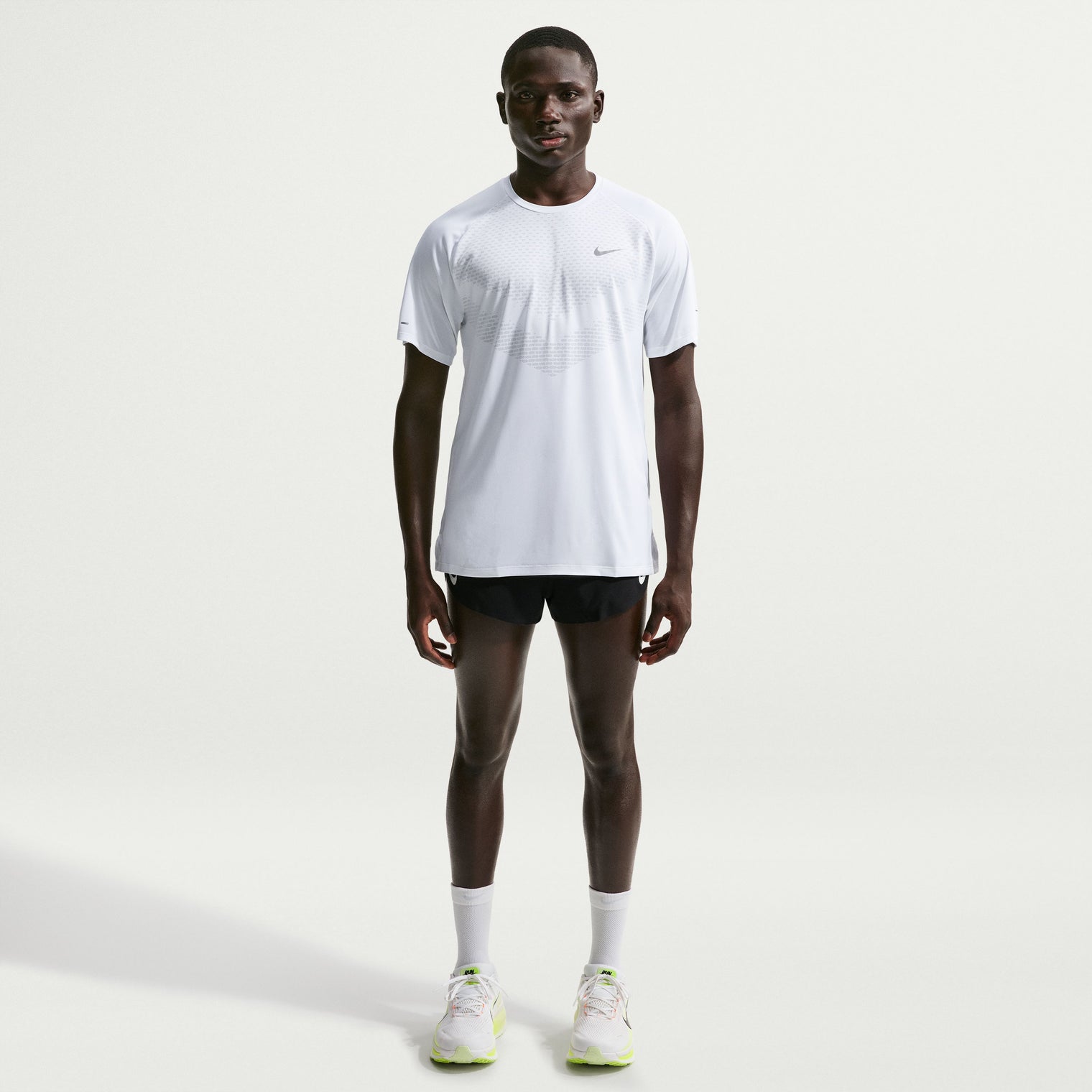 Nike Stride Camiseta de correr de manga corta Dri-FIT ADV para hombre