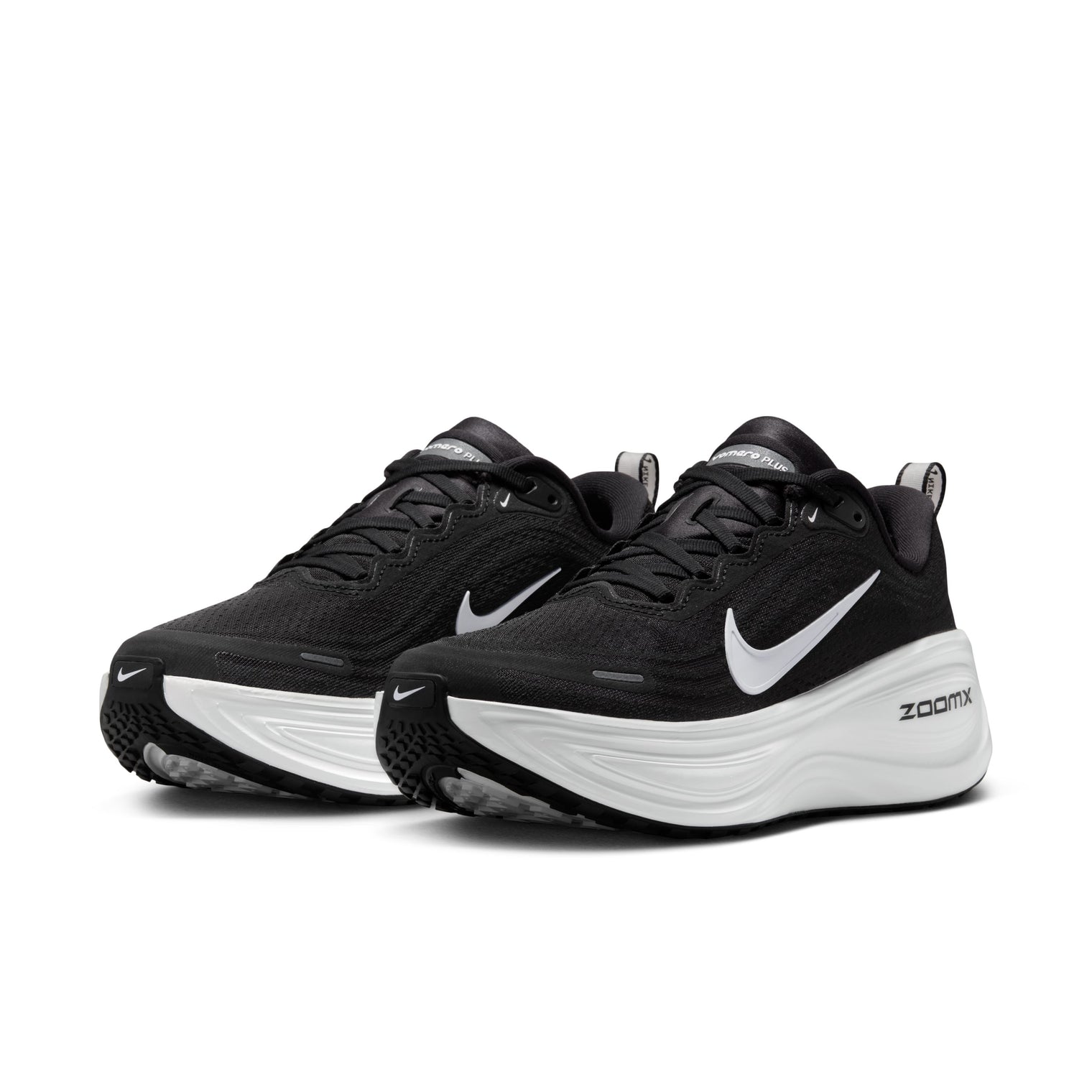 Nike Vomero Plus Tenis de correr en pavimento para mujer