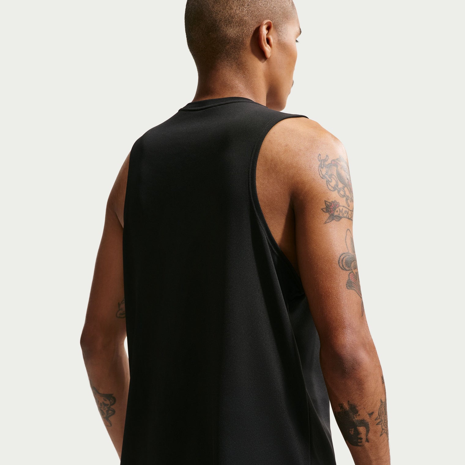 MEN NIKE DRI-FIT MILER TANK TOP