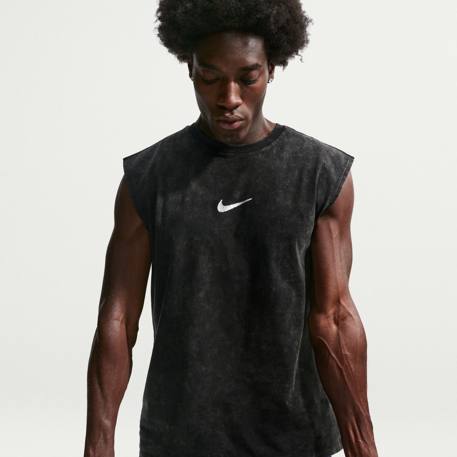 MEN NIKE TEE SLEEVELESS TRAINING SHIRT