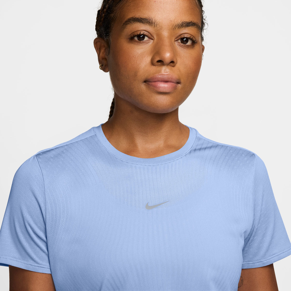 Nike Swift Aero-FIT Camiseta de running de manga corta - Mujer