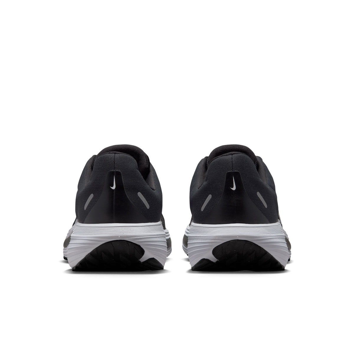 NIKE QUEST 7