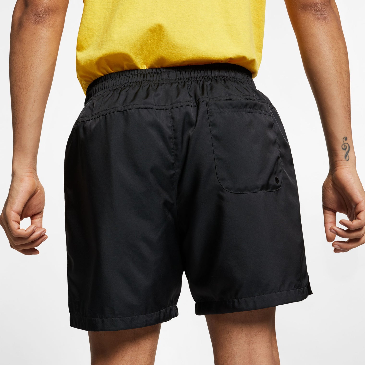 Nike Sportswear Essentials tejidos forrados fluidos