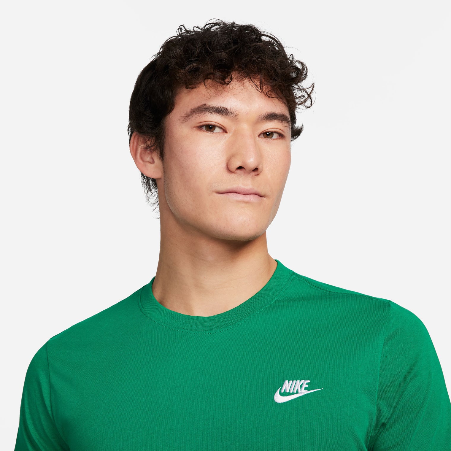 NIKE SPORTWEAR CLUB CAMISETA PARA HOMBRE