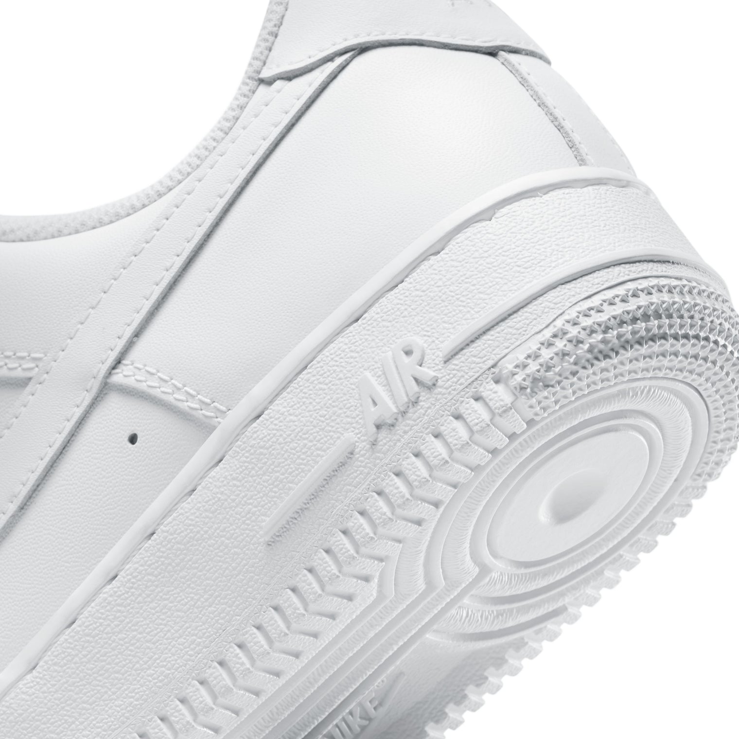 Nike Air Force 1 '07 | Tenis para mujer | Blanco