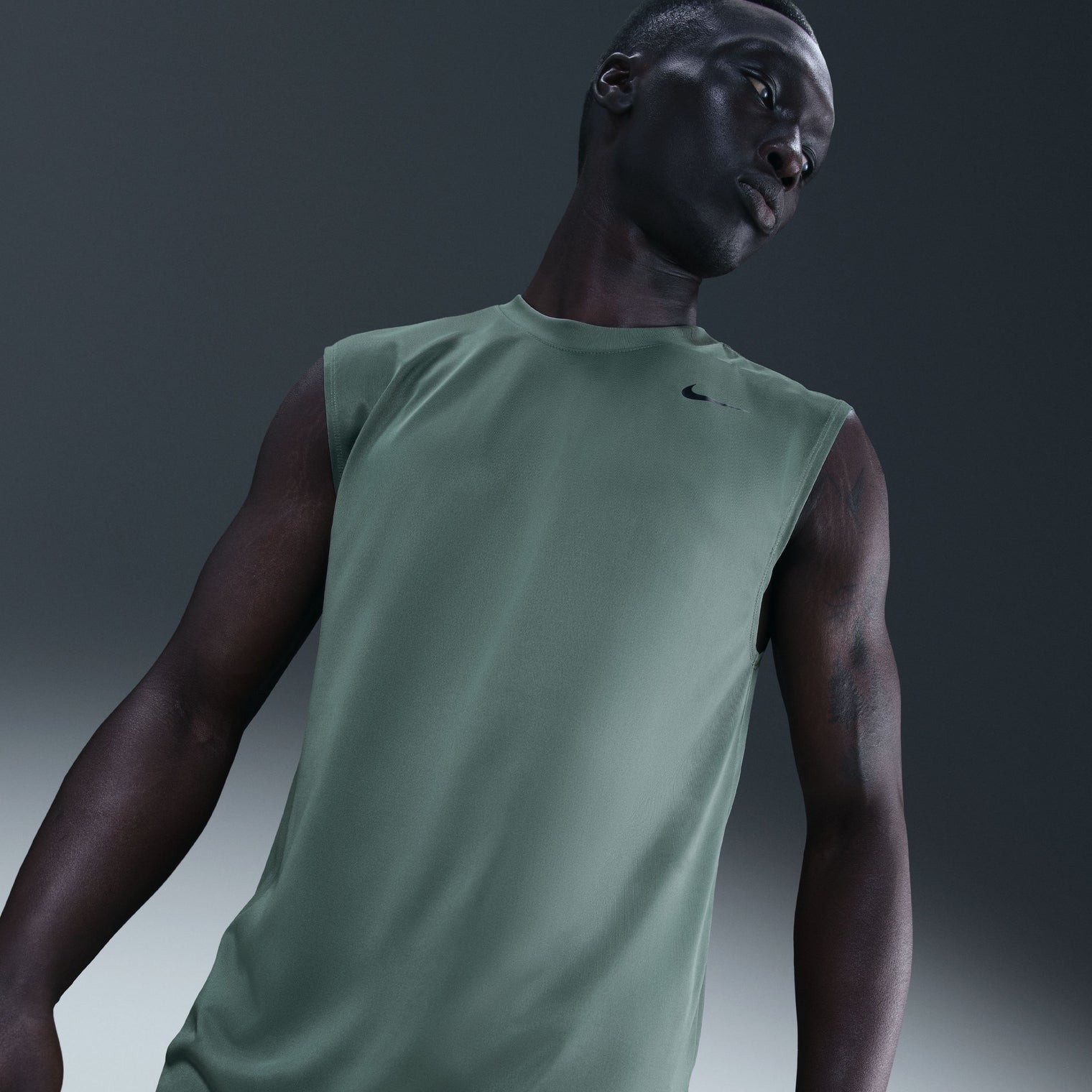 CAMISETA SIN MANGA NIKE DRIFIT TEE RLGD SL RESET