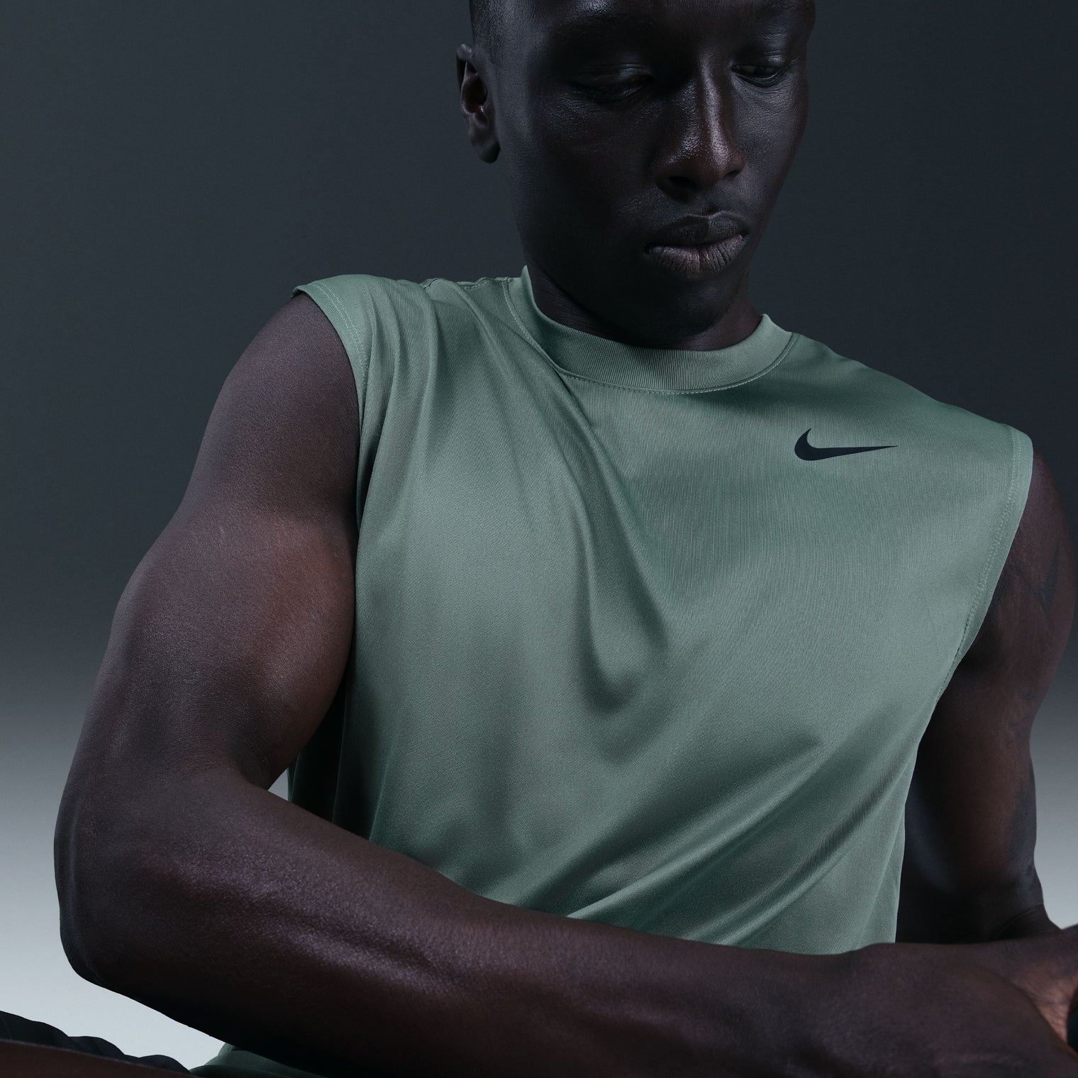 CAMISETA SIN MANGA NIKE DRIFIT TEE RLGD SL RESET