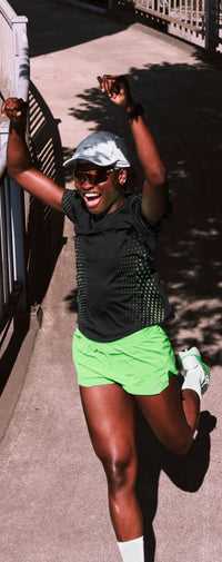 Nike Swift Shorts de correr Dri-FIT de tiro medio 2 en 1 para mujer