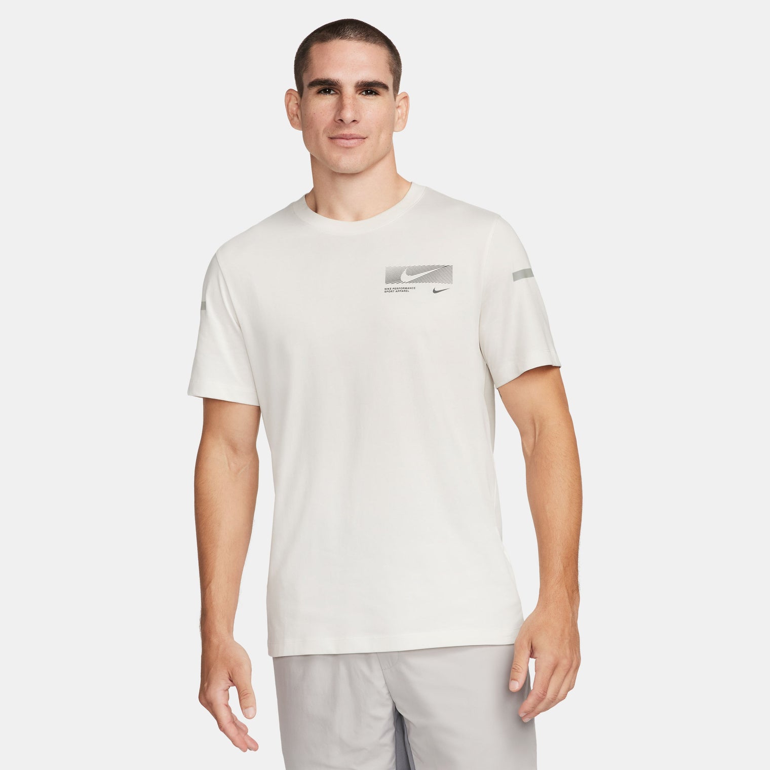 NIKE DRI-FIT CAMISETA PARA HOMBRE