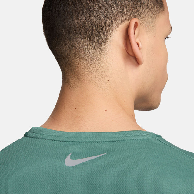 NIKE MILER FLASH CAMISETA PARA HOMBRE CON PROTECCIÓN UV+