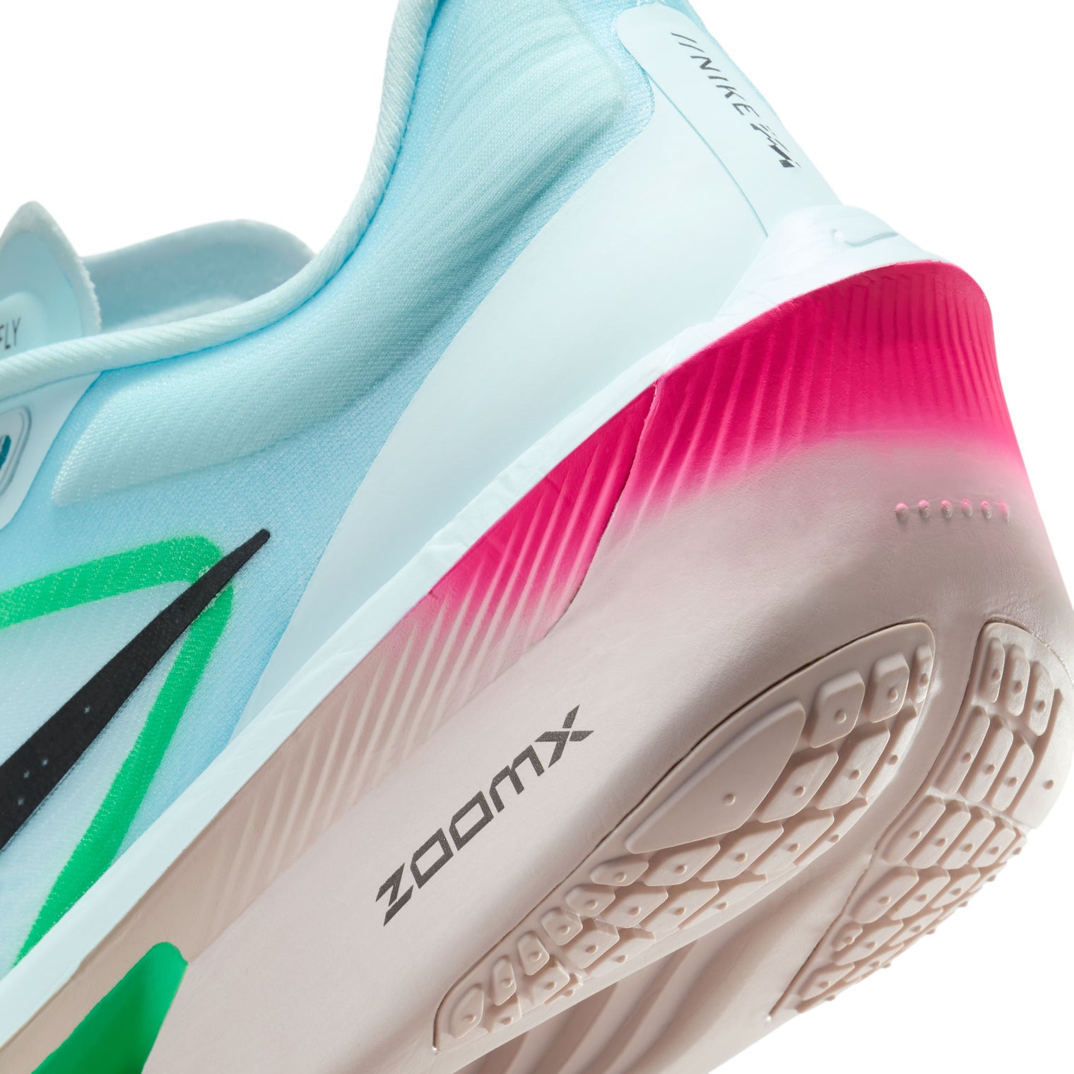 ZOOM FLY 6