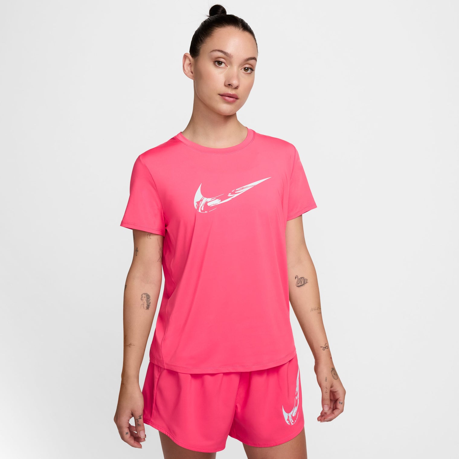 Camiseta de running con gráfico de manga corta Dri-FIT para mujer