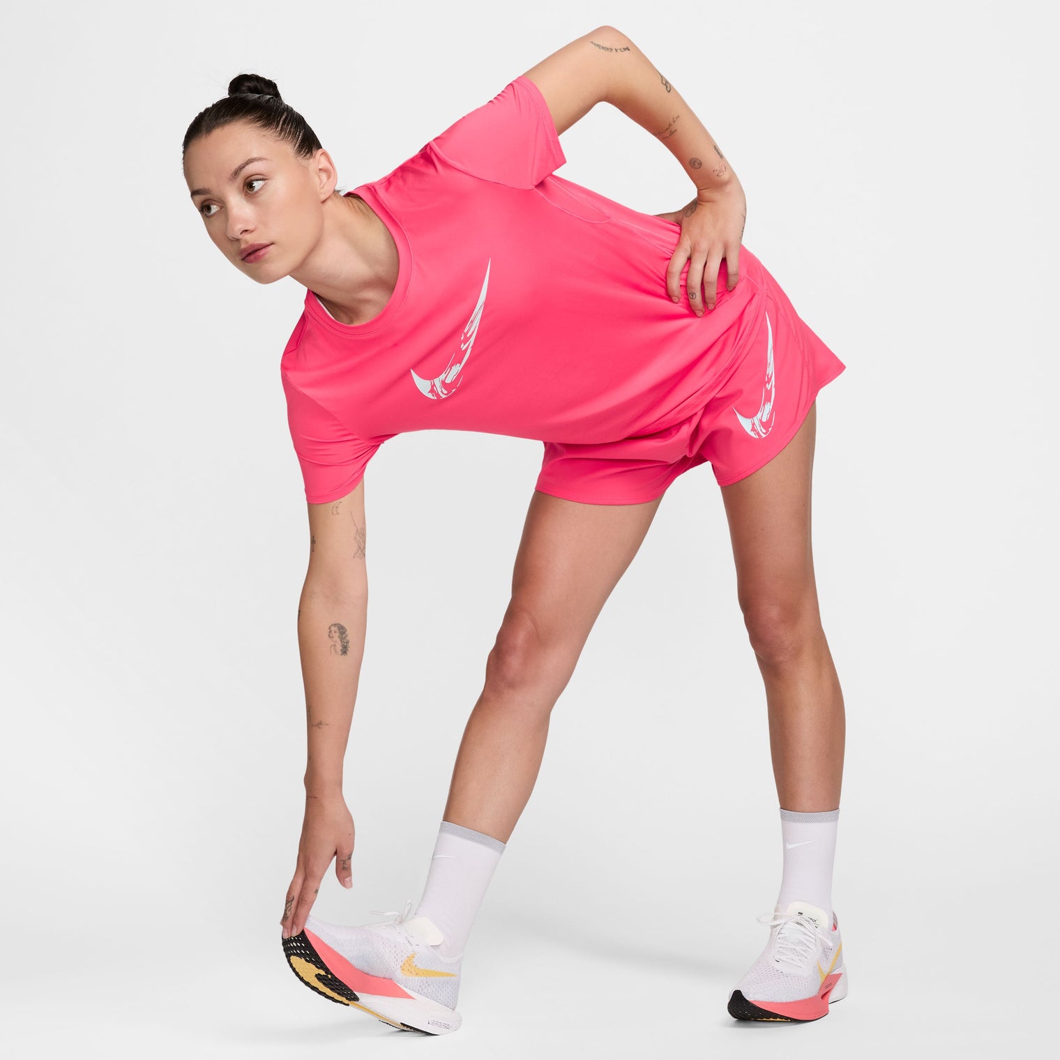 Camiseta de running con gráfico de manga corta Dri-FIT para mujer