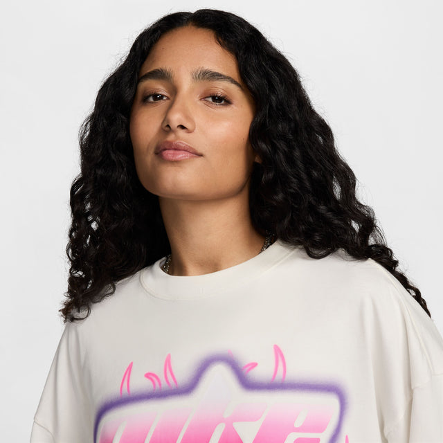 NIKE SPORTWEAR DANCE OVERSIZE SS TEE PARA MUJER