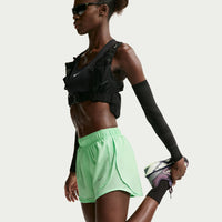 Nike Tempo Shorts de correr Dri-FIT de tiro medio con forro de ropa interior para mujer