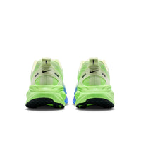 NIKE VOMERO 18