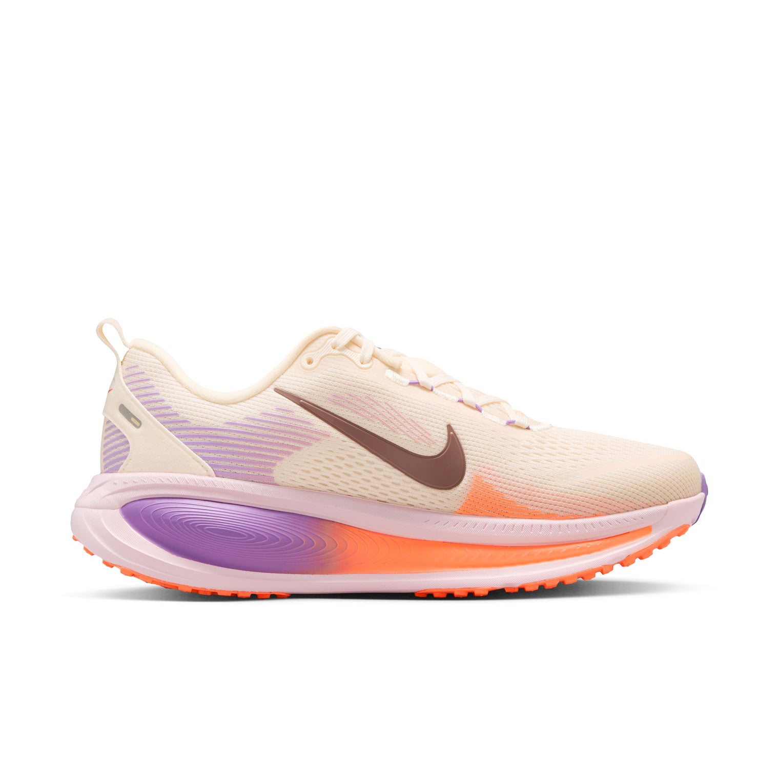 WOMEN NIKE VOMERO 18