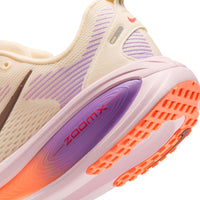 WOMEN NIKE VOMERO 18